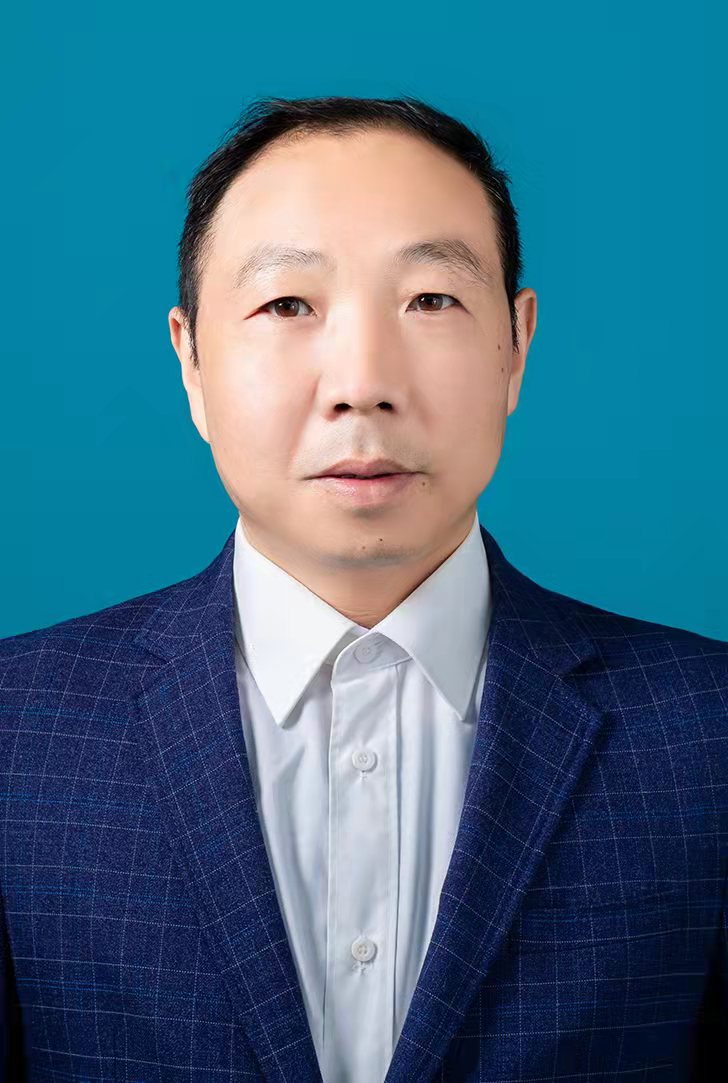 党组成员、副局长：蒲钦云